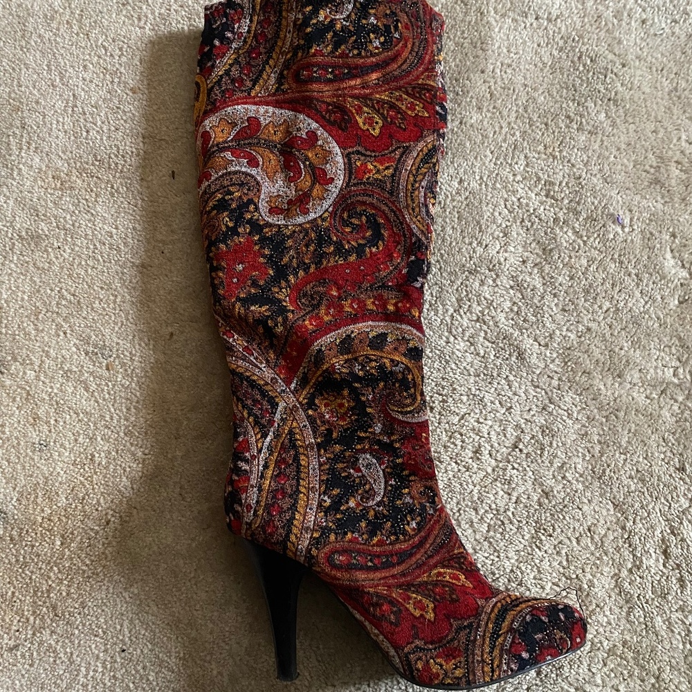 Paisley heeled boots